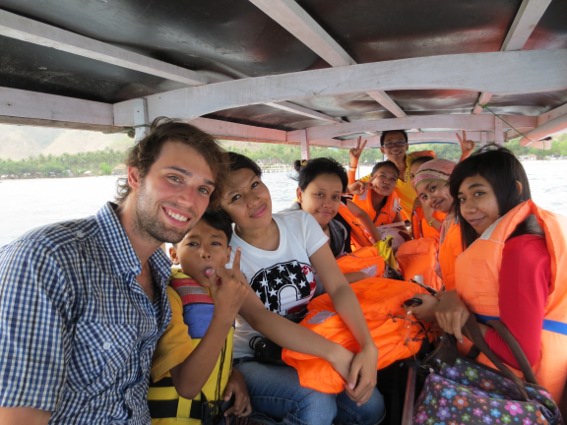 Christian, his co-workers and I headed to Gili Nanggu