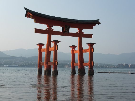 Floating gate at Miyajima