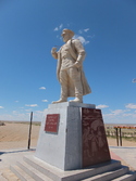 Statue in sainshand